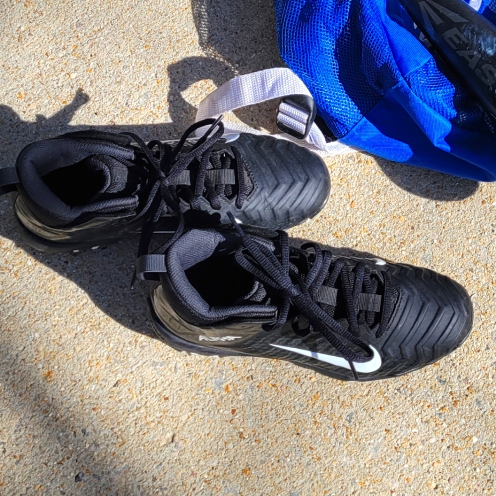 Nike alpha cleats